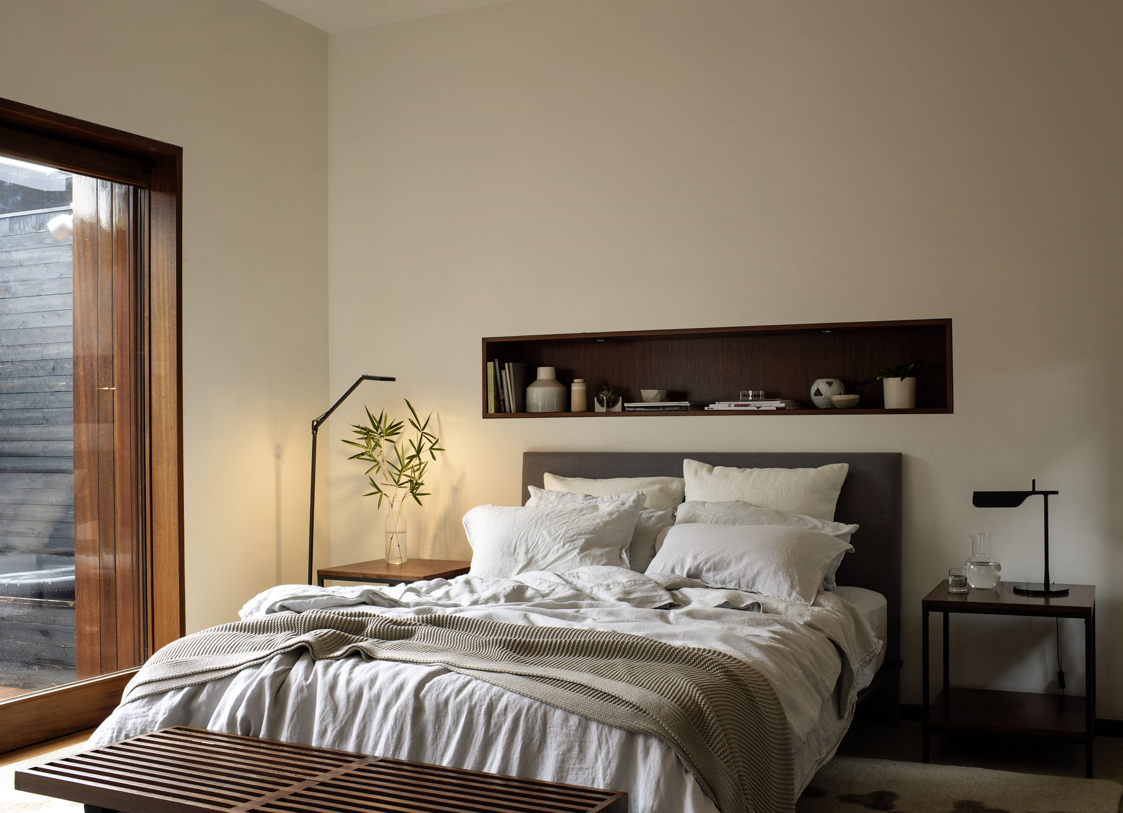 Nest_Blue_Moon_Venice_Product_Med_Context_Bedroom_0107
